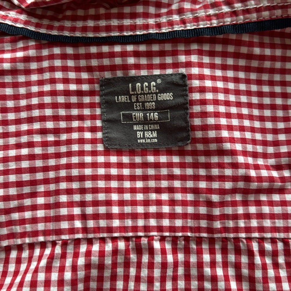 H&M plaid button down - Picture 3 of 3